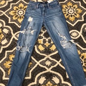 Hollister jeans